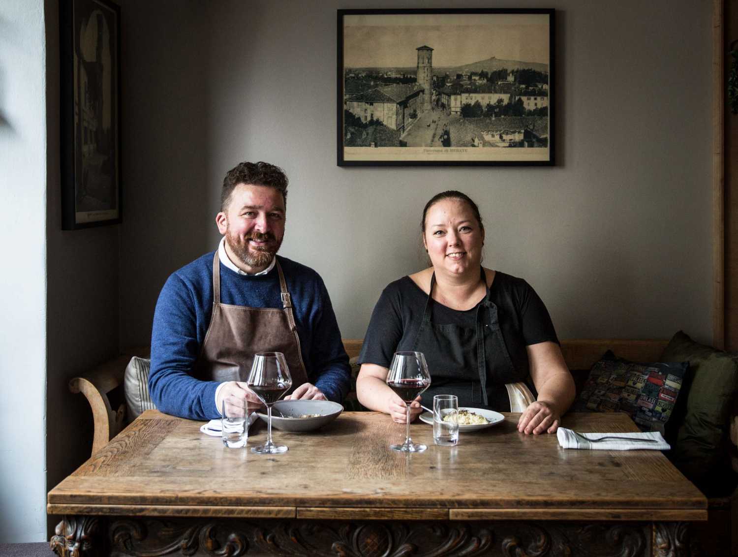 Krögare är Nina Rydqvist, kock, och Andrea Consonni, som ansvarar för dryckerna (mest naturviner) och jobbar ute i matsalen. Maten är italiensk av det genuina och rustika slaget. Råvarorna kommer från små producenter och är i säsong. Menyn kan därför variera från dag till dag, och ibland till och med från bord till bord.